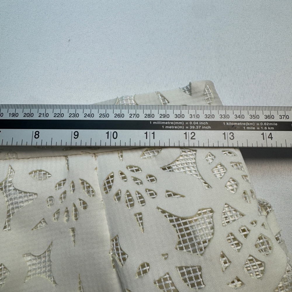 Tahari Women Skirt Size 10 White Laser Cut Eyelet Pleated Knee Length High Waist - Picture 8 of 9